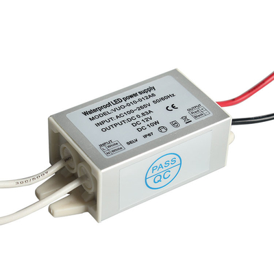 10w 12vdcの一定した電圧LED変圧器の運転者の小さい小型電源