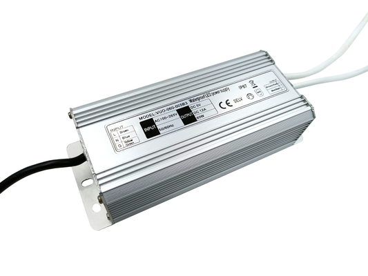 5V 60W IP67防水LEDの運転者のDriverfixの一定した電圧電源