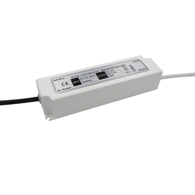 より涼しい冷却装置12V LEDストリップの電源36W防水IP67