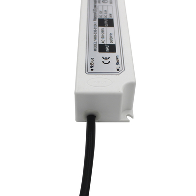 より涼しい冷却装置12V LEDストリップの電源36W防水IP67
