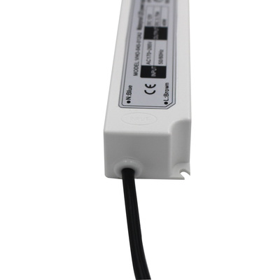 導かれたストリップ防水IP67より涼しい冷却装置電源のための12v運転者