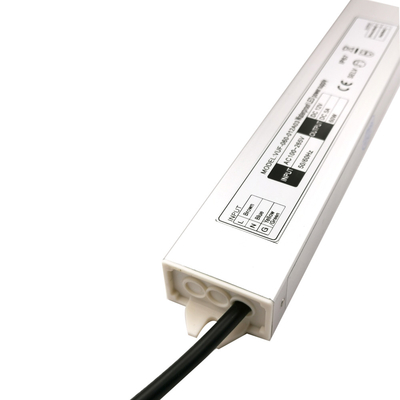 明滅自由なIP67 12V 80W LEDの運転者の超軽量の一定した電圧LED電源
