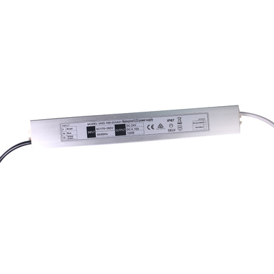 滑走路端燈のための防水IP67 24V 100W LEDの電源の屋外の塗布