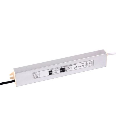 24V 30W IP67の一定した電圧力へのOEMの滑走路端燈LEDの運転者AC265V
