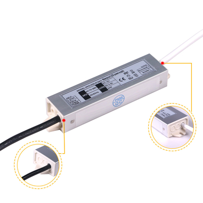 12v 30w超細い防水LEDの運転者ミラー12vdc Dc 12vの一定した電圧2500mA