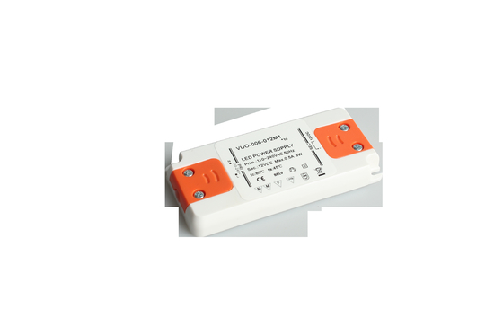 100 - 240v超薄いLEDの運転者50 -屋内ライトのための60hz 6W小型24vdc 0.25a
