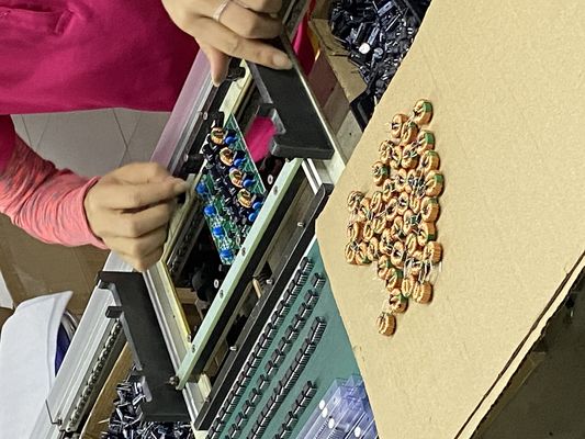 セリウムUKCA SAAは電子LEDの運転者12wを12ボルトの電源0.5a防水する