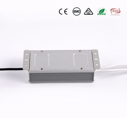 IP67さび止めLEDの運転者の電圧は24V電圧証拠を出力した