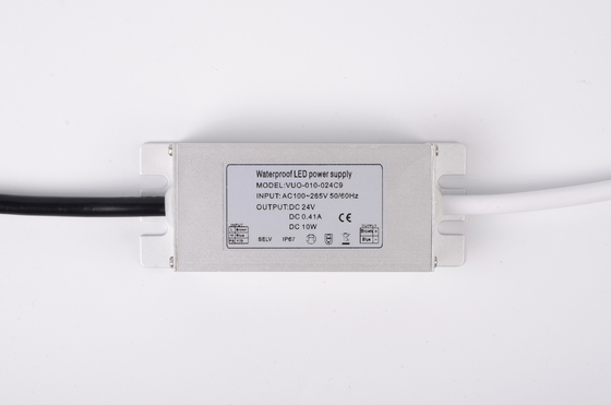 超軽量SMPSスリムなLEDの運転者24V 10Wの一定した電圧