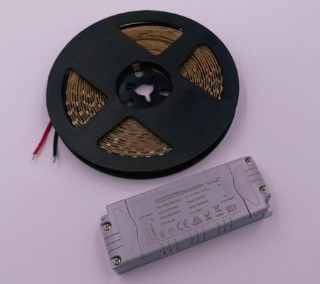電源、LEDの滑走路端燈のための12V 調光可能の運転者を薄暗くするトライアック超軽量LED
