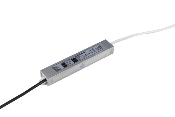 SAA防水12V LEDのストリップの運転者ライト一定した電圧ライト級選手